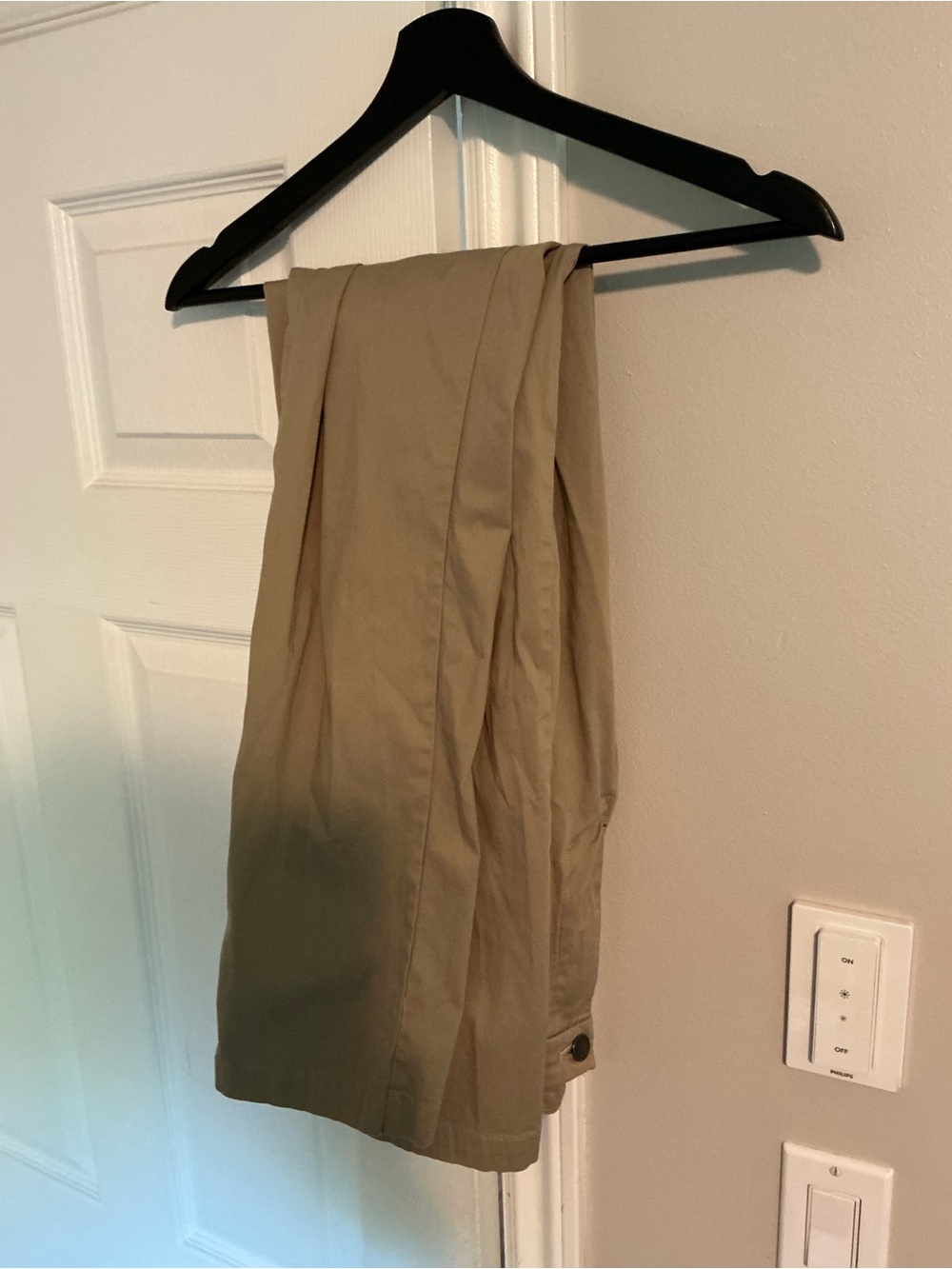 lululemon athletica Men's Khaki Chino Pants - Tan